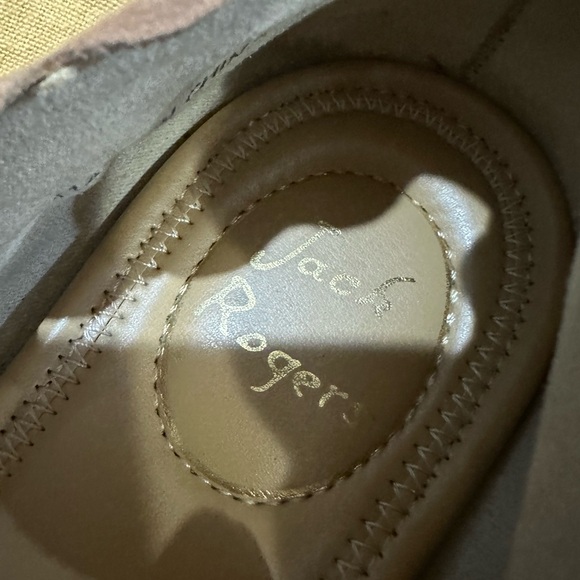 Jack Rogers champagne Dusty rose tan Lucie suede scalloped edge ballet flats 8 - Picture 6 of 7